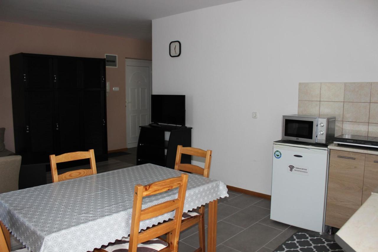 Otto Apartment ฮอร์กานี ภายนอก รูปภาพ